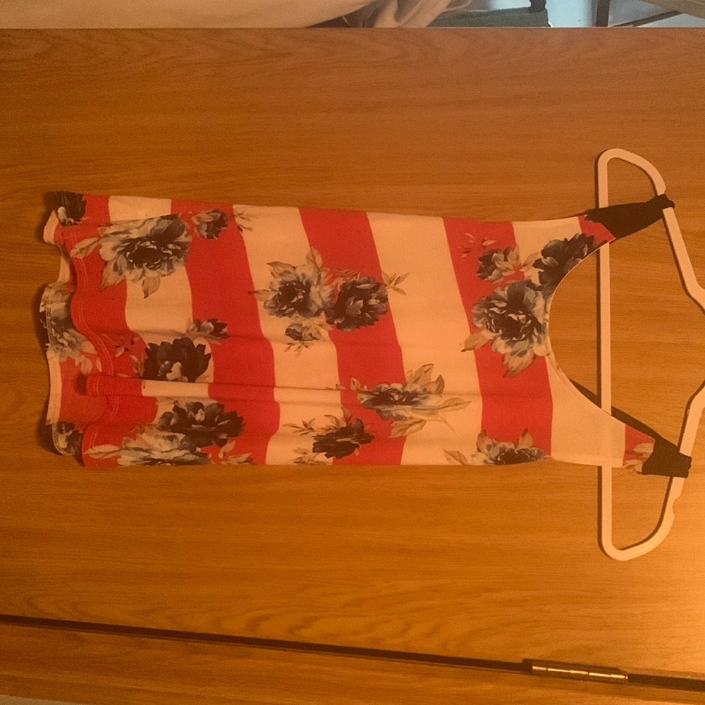 Red white and blue floral tank top with tie back